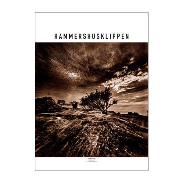 Plakat med Hammershusklippen på Bornholm. Camera obscura-fotografi af Niels Hansen. 50x70 cm.